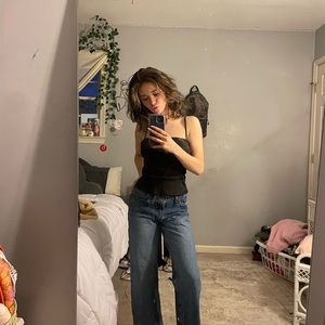 Meet your Posher, Abigale